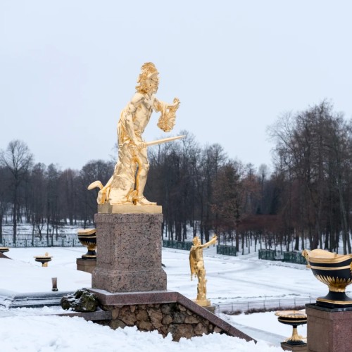 Из Петербурга в Петергоф на весь день в формате «Всё включено» с трансфером и билетами