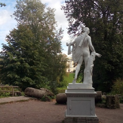 Императорские резиденции Петербурга: дворцово-парковый ансамбль в Павловске