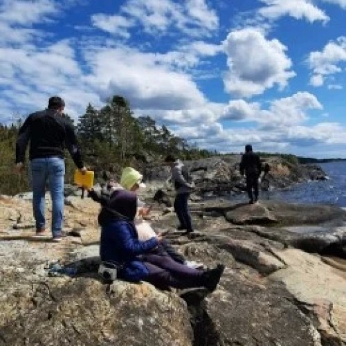 Аромат леса и сила воды: перезагрузка в Карелии с проживанием в глэмпинге