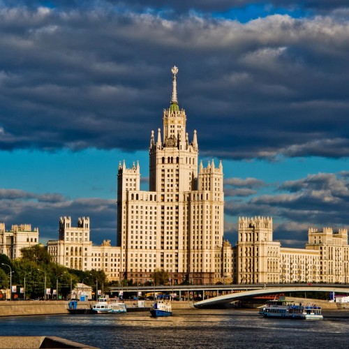 Секреты сталинских высоток: автобусная экскурсия