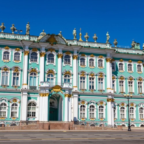 Эрмитаж с гидом — в мини-группе (билеты включены)