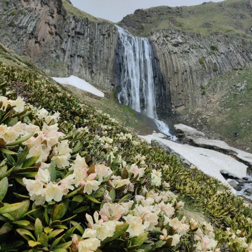 Комфортный треккинг в Приэльбрусье в мини-группе