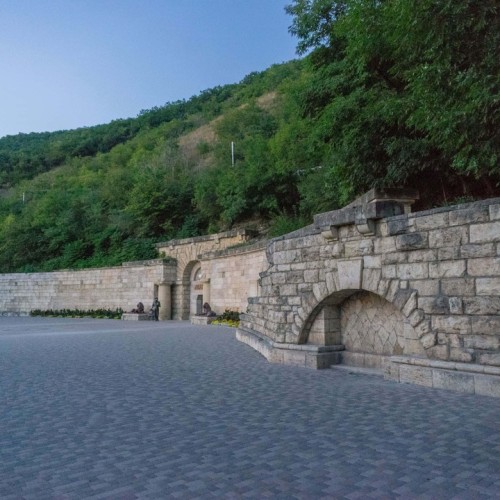 Приезжайте на Кавказ — будет пир и тост за вас! Тур с застольями, дегустацией и казачьей свадьбой