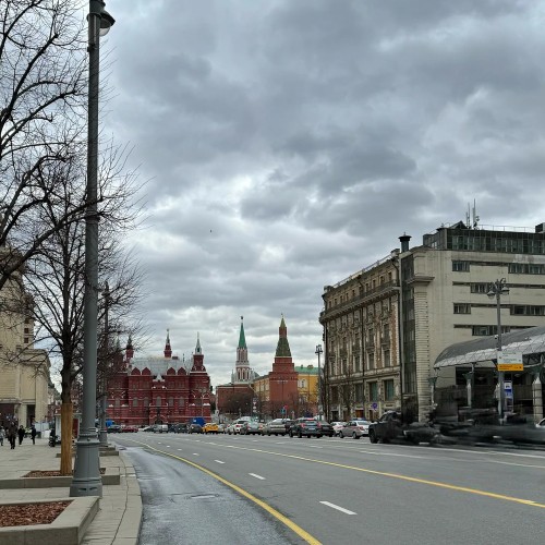 «Знакомьтесь — это Москва!»: обзорная автомобильная экскурсия