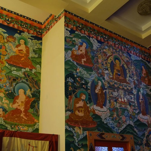 На выходные в Калмыкию: Элиста и цветущие степи