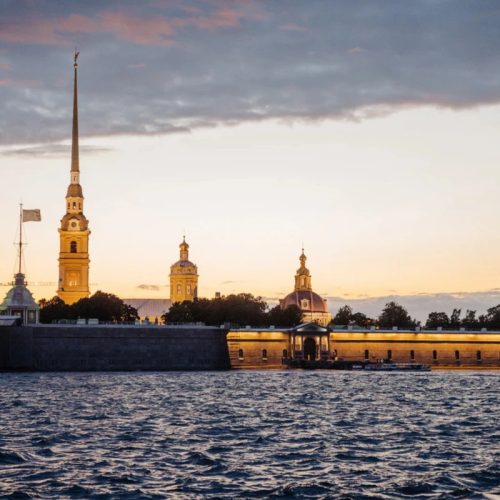 Закатный Петербург с воды