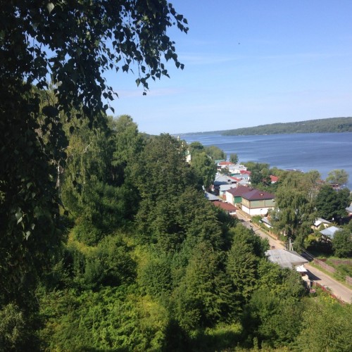 Волжское мини-путешествие только для вашей компании: Кострома, Красное-на-Волге и Плёс