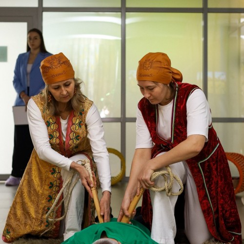 Прогулка по Абакану + этнический спа-ритуал «Ағазы Чазыда» («Степная яблоня»)