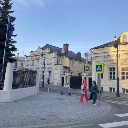 Лунной походкой по центру Москвы с артистом-хореографом