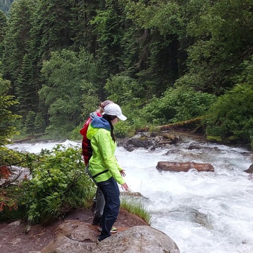 Кавказ 3 в 1: Эльбрус, Архыз, Домбай. Лёгкие треккинги, горы, нарзаны и знаковые места