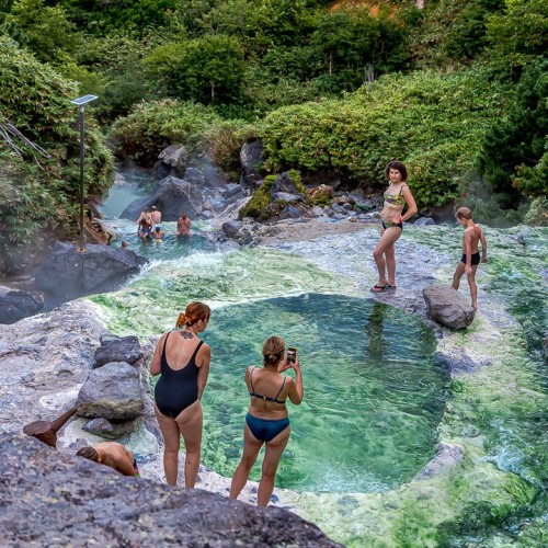 Джип-тур на Итуруп и Шикотан в мини-группе: неизведанные места, релакс в термах и гастрономия