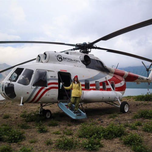 Камчатка в мини-группе: перевалы, бухты, сопки и купание в природных источниках