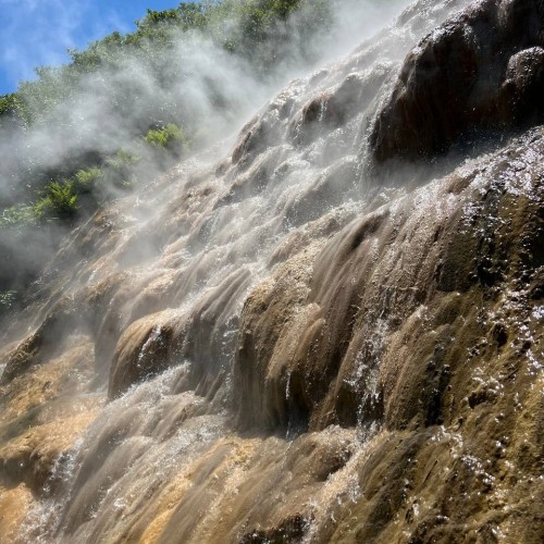 Увидеть душу Камчатки: джип-тур по неизведанным местам с круизом по Курильскому озеру (всё включено)