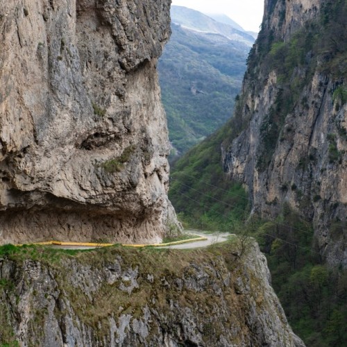 Дайвинг-выезд в Кабардино-Балкарию с опциональными погружениями в Нижнее Голубое озеро (мини-группа)