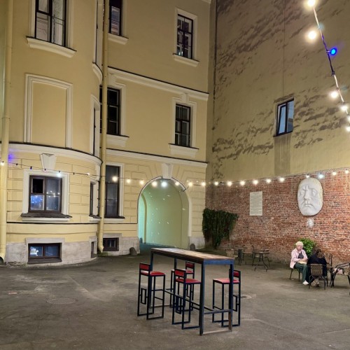 Пушкинский Петербург: прогулка по аристократичному центру