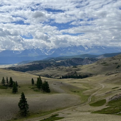 Хайкинг по главным местам Алтая: горы, озёра и водопады