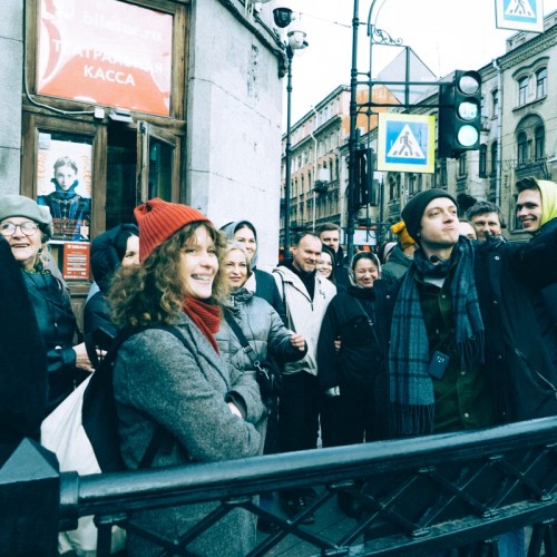 Стендап-экскурсия по Петербургу