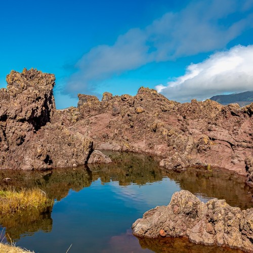 Джип-тур на Итуруп и Шикотан в мини-группе: неизведанные места, релакс в термах и гастрономия