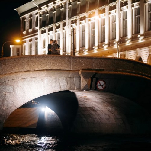 Индивидуальная прогулка на развод мостов!