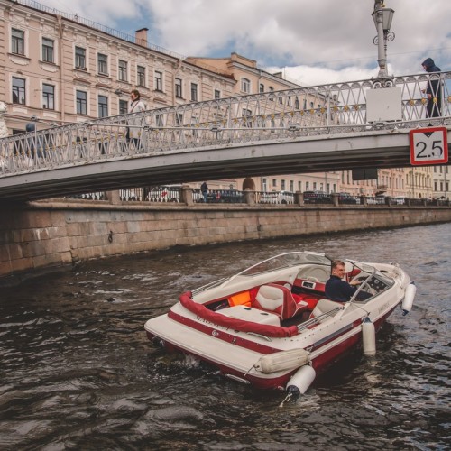 Небанальные истории канала Грибоедова