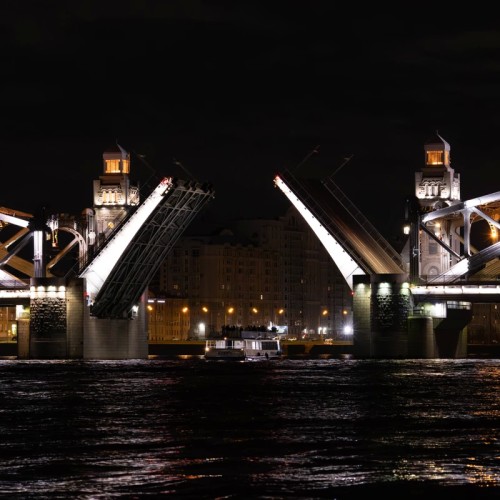 Они, мосты Петербурга!