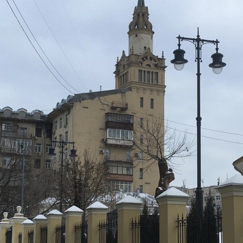 От Старого Арбата до Москвы-реки с гидом-архитектором. Индивидуальная экскурсия