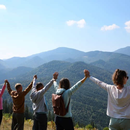 Своей компанией на Ольхон: корпоративное путешествие к берегу Байкала