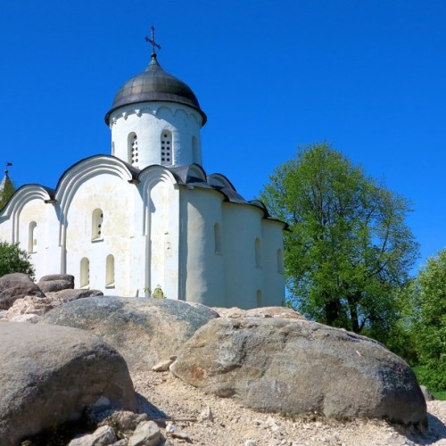 Автобусный тур в древность: Великий Новгород, Старая Ладога, Псков, Изборск и Пушкинские Горы