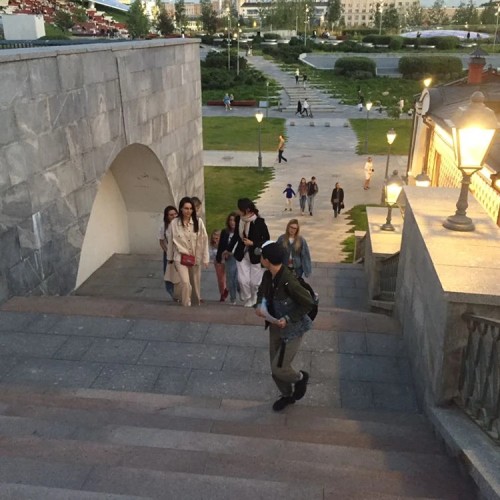 Москва: от уличных калачей до палат Романовых
