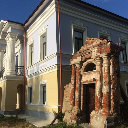 Из Екатеринбурга в Невьянск — резиденцию Демидовых на Урале