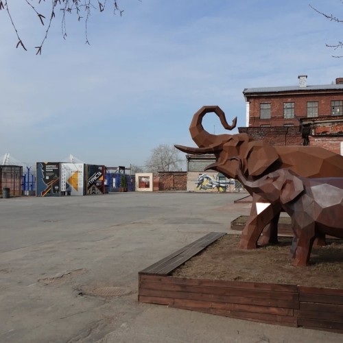 Арт-кластеры Питера: Севкабель-порт, Артмуза и Брусницын