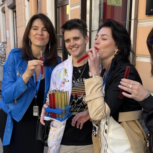 По скрытым и уникальным барам Петербурга (18+)