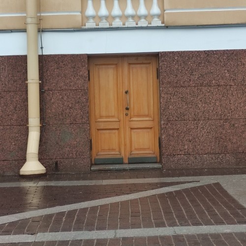 Революционеры или террористы? Групповая экскурсия