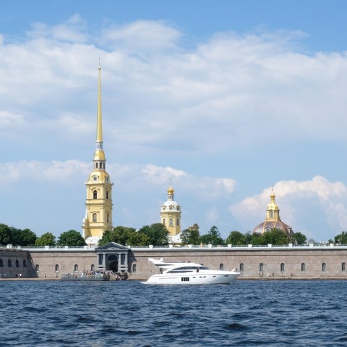 Петропавловская крепость: экскурсия в небольшой группе (билеты включены)