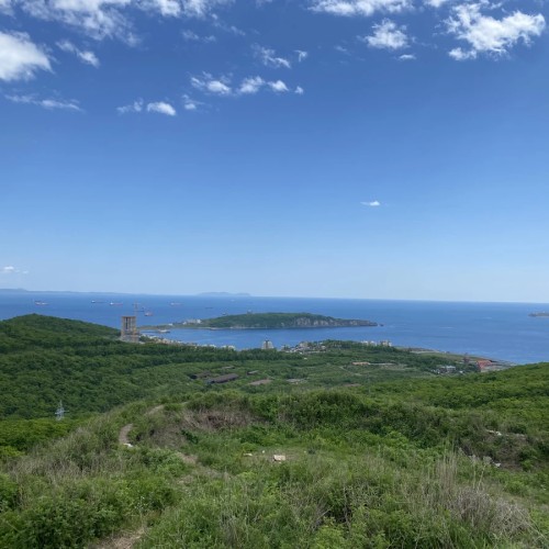 Морское кладбище на горе Монастырской