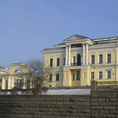 Мобильный квест «Знакомство с Екатеринбургом»