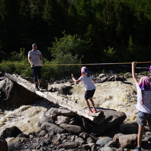 К ледникам и озёрам: треккинг-тур по Алтаю в мини-группе