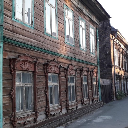 Деревянное кружево Барнаула: ускользающая красота