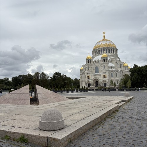 Кронштадт и Остров Фортов: путешествие из Петербурга