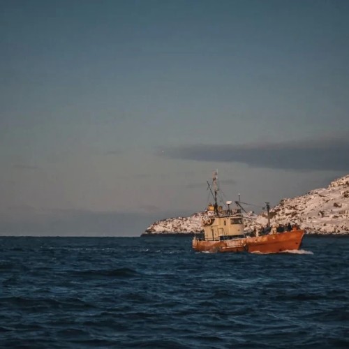 Океан впечатлений на Кольском: выход в море и снегоходы, Хибины и Териберка (мини-группа)