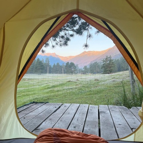 Край разноцветных озёр: треккинг налегке в Архызе с проживанием в палатках