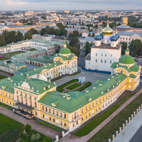 Тверь — город «меж двух столиц»