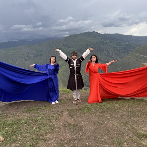 За впечатлениями — в Дагестан: главные локации, гастрономия и фотосессия в костюмах