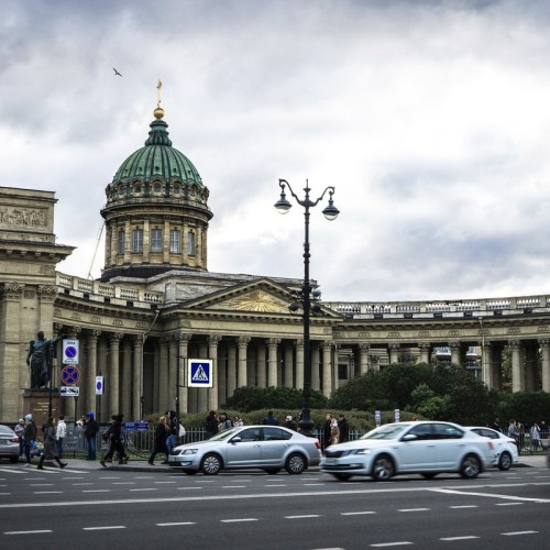 На минивэне — по Петербургу (с посещением Петропавловской крепости)