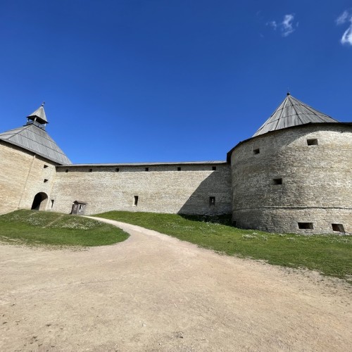 В Старую Ладогу — в мини-группе из Петербурга