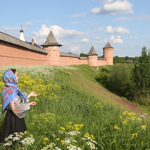 От кремлёвских стен до берегов Волги: тур по 7 городам Золотого кольца