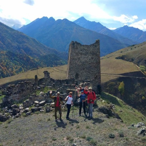 Треккинг налегке по Ингушетии: святилища, башенные комплексы и гора с герба Владикавказа