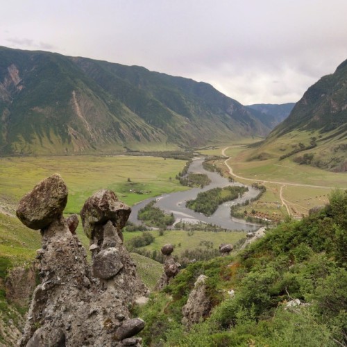 Золотое кольцо Алтая: долина Чулышман, Телецкое озеро и треккинг к труднодоступному водопаду