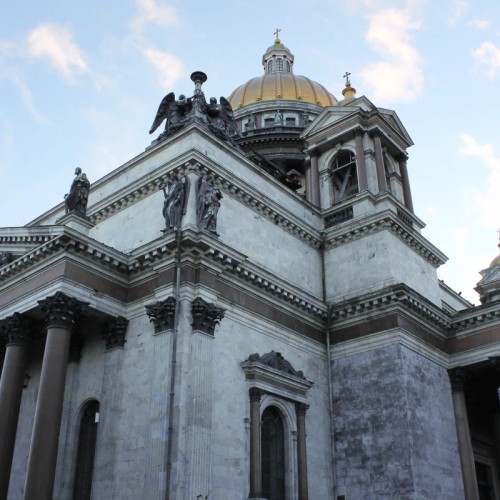 На автобусе — по Петербургу, пешком — по Петропавловской крепости (осмотр снаружи)