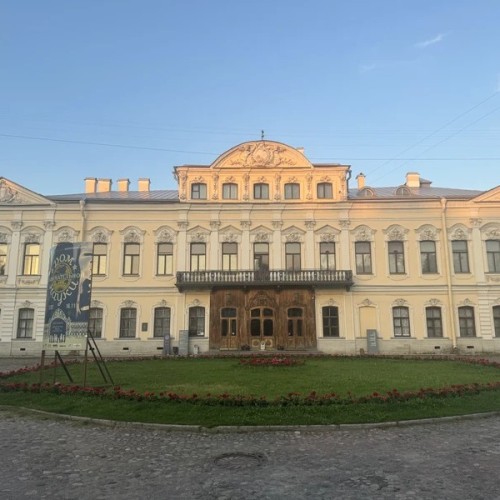 Петербургские тайны: на авто по историческому центру